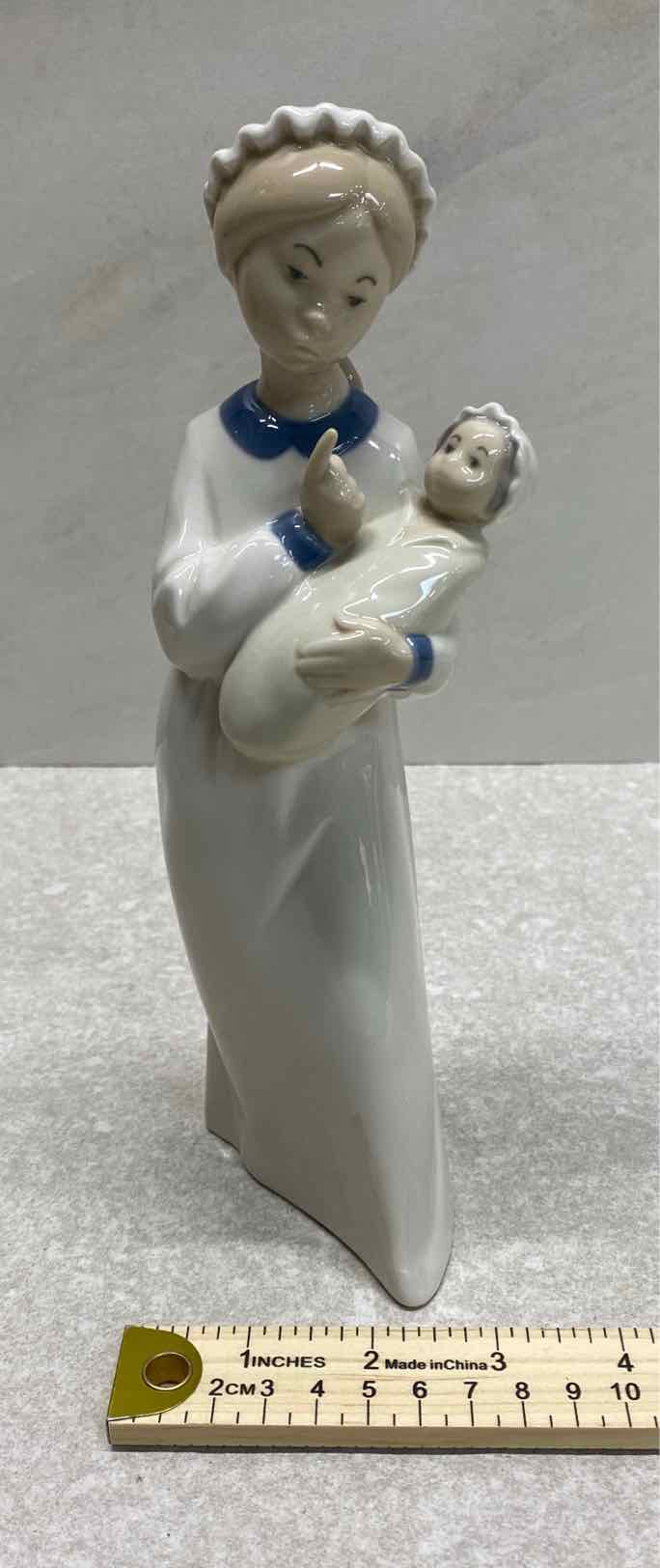 Rex Valentina Figurine