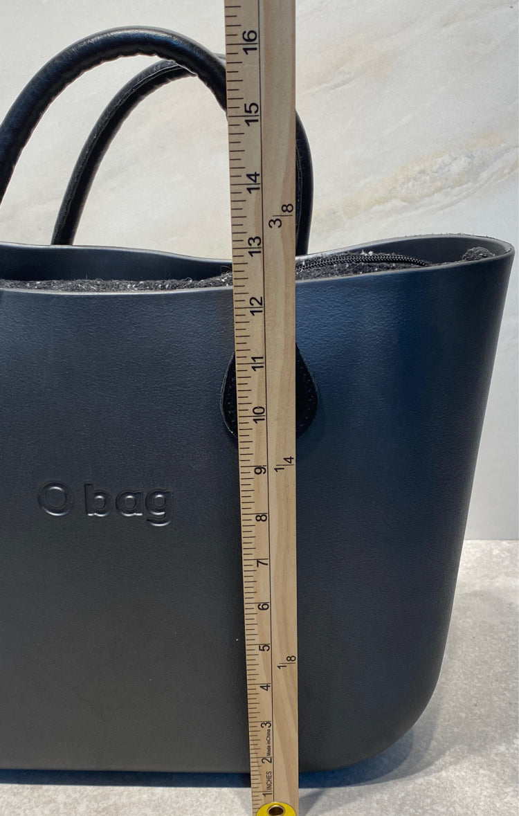 O Bag Handbag