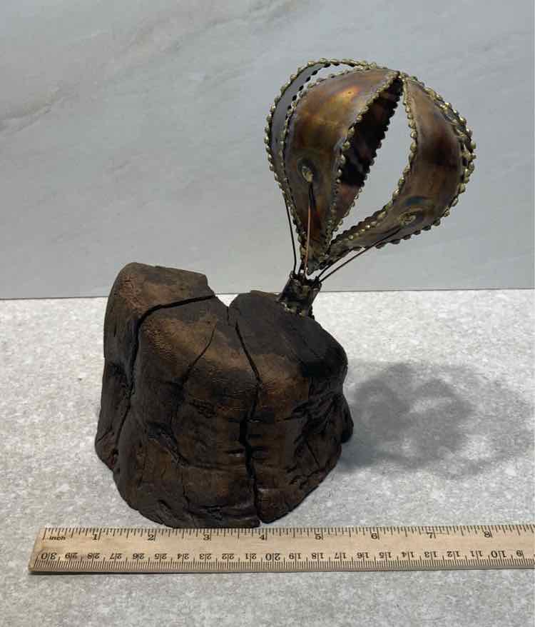 Driftwood Air Balloon