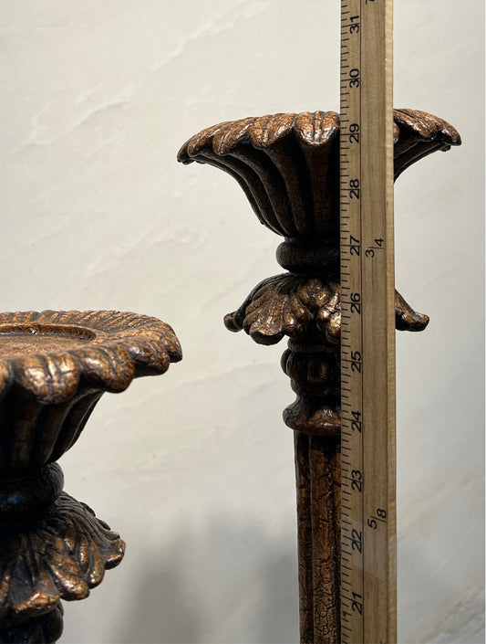 Set of 2 Candleholders