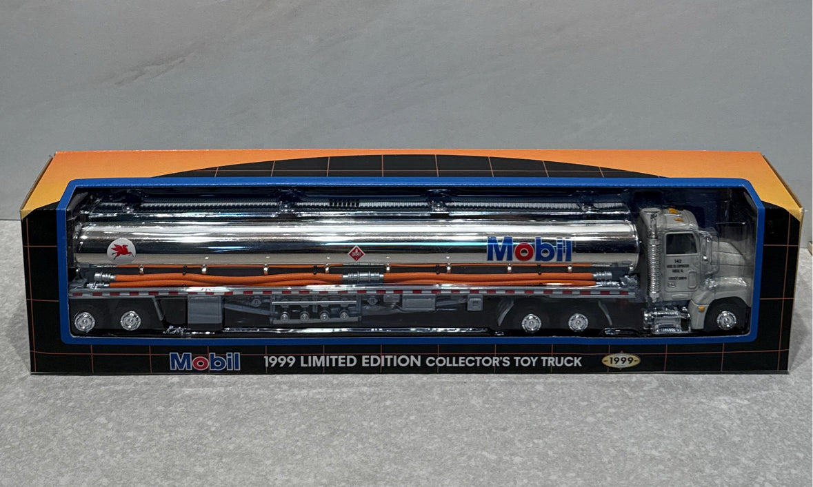 Mobil Toy Taker 1999