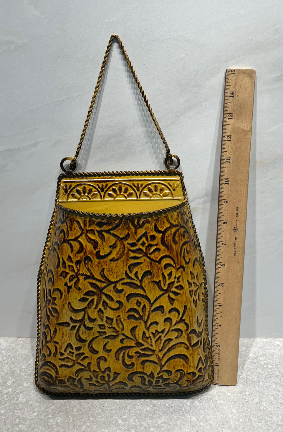 Metal Pocket