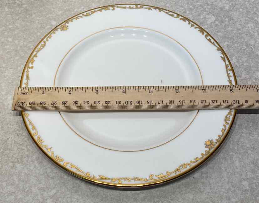 Set of 4 Lenox Plates