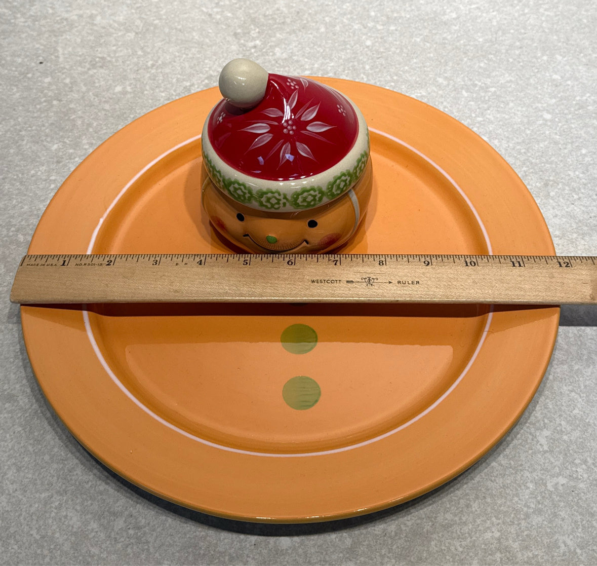 Temptations Gingerbead Plate Set