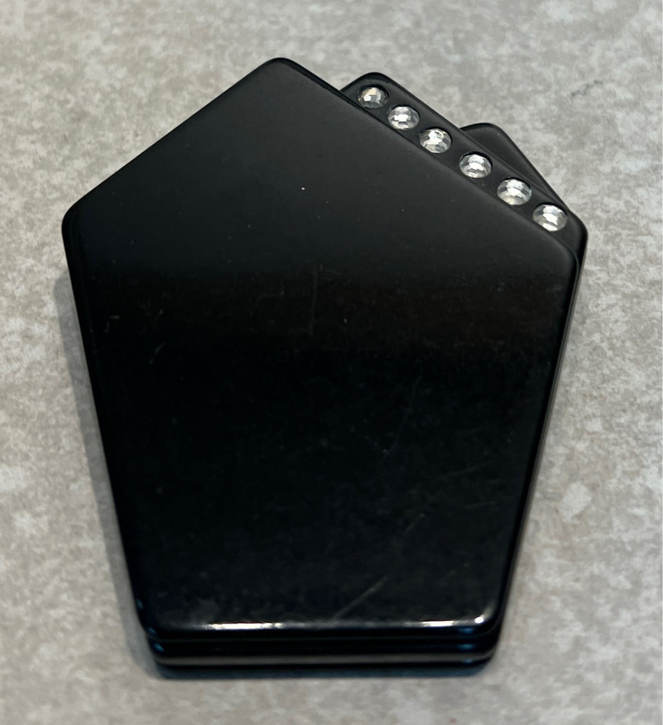 Pin
