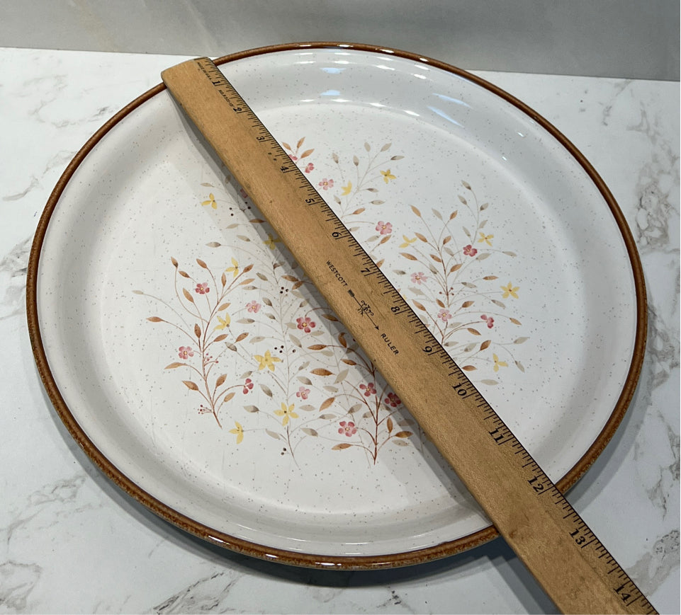 Plate