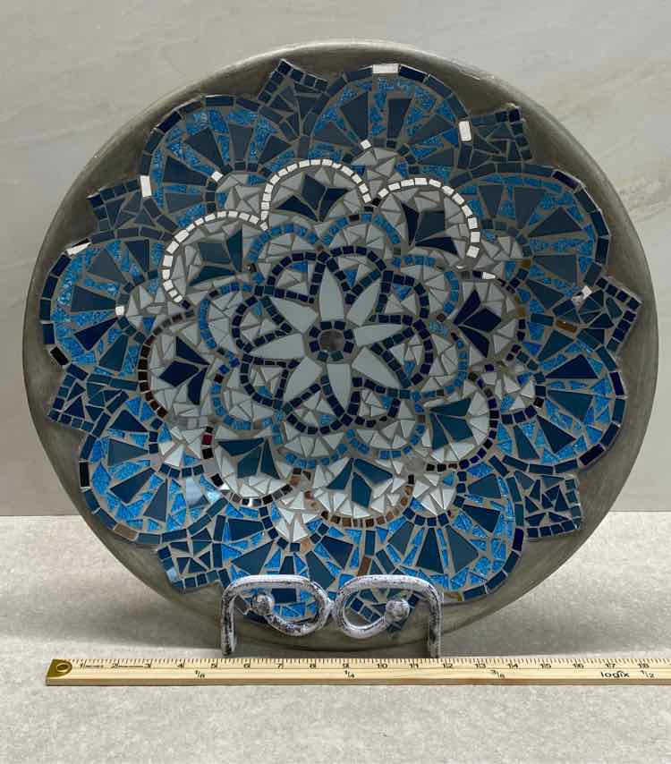 Pier 1 Plate on Stand