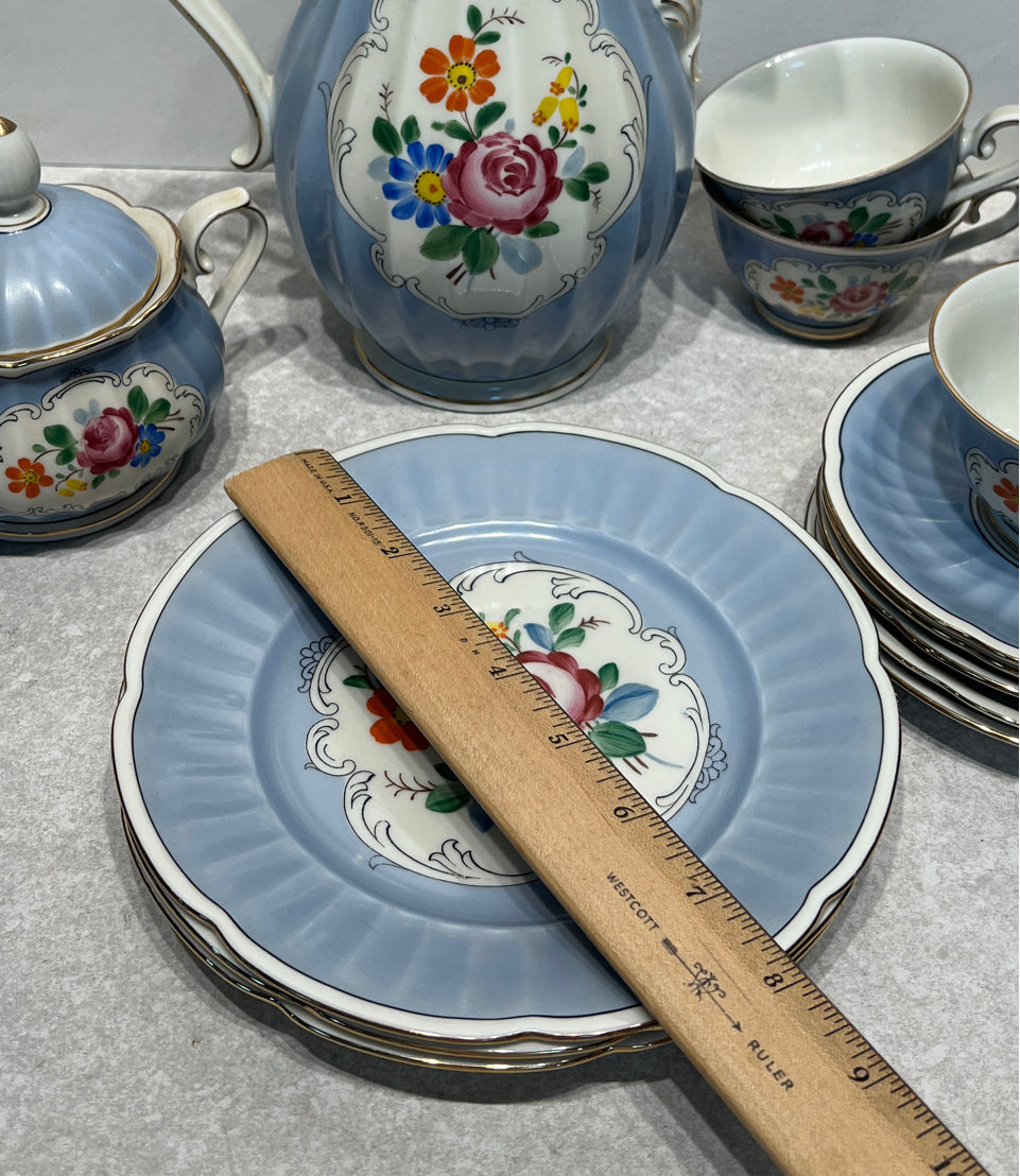 Weiden Gertrud Tea Set
