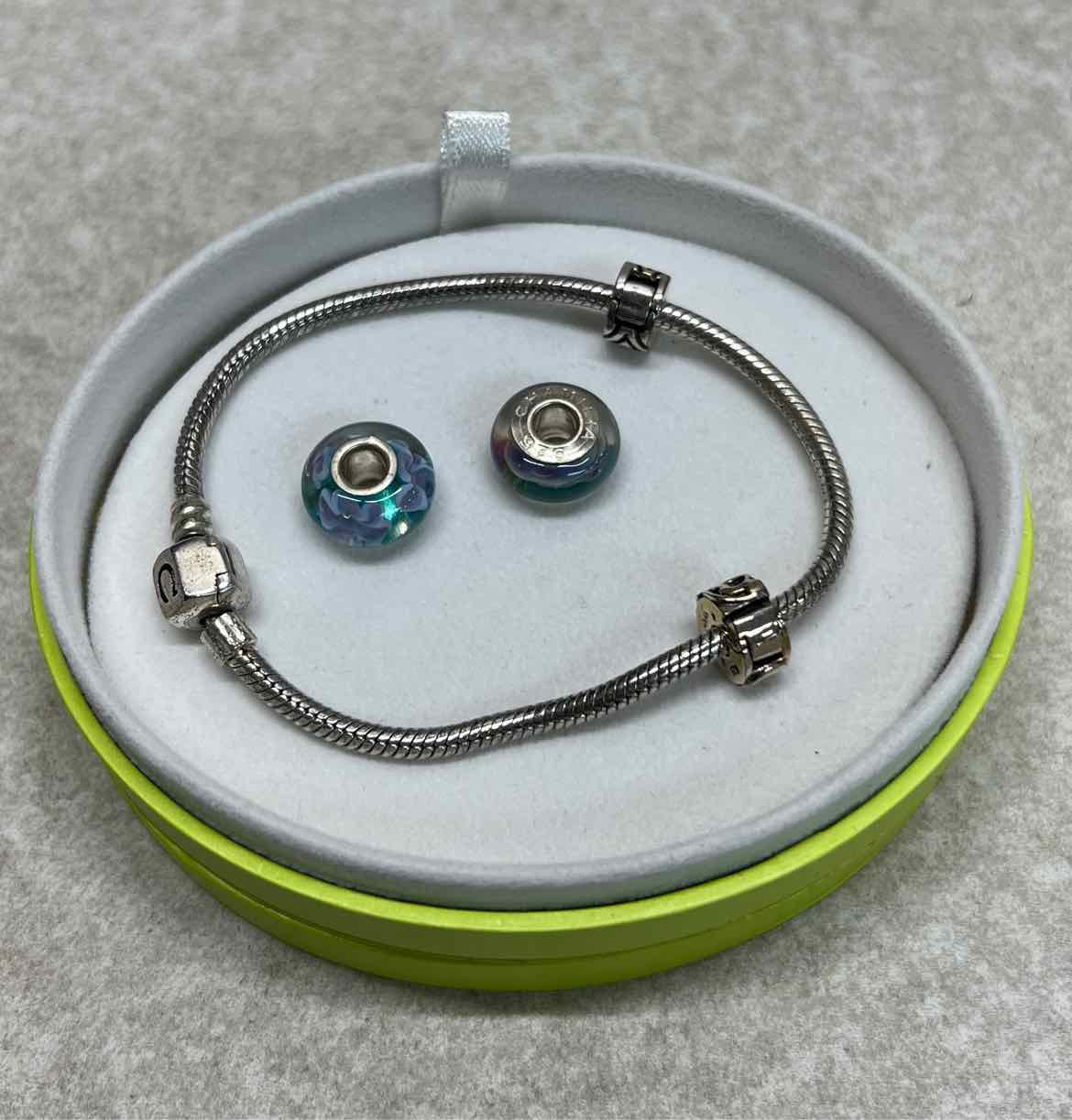 Chamilia Bracelet and 2 Charms