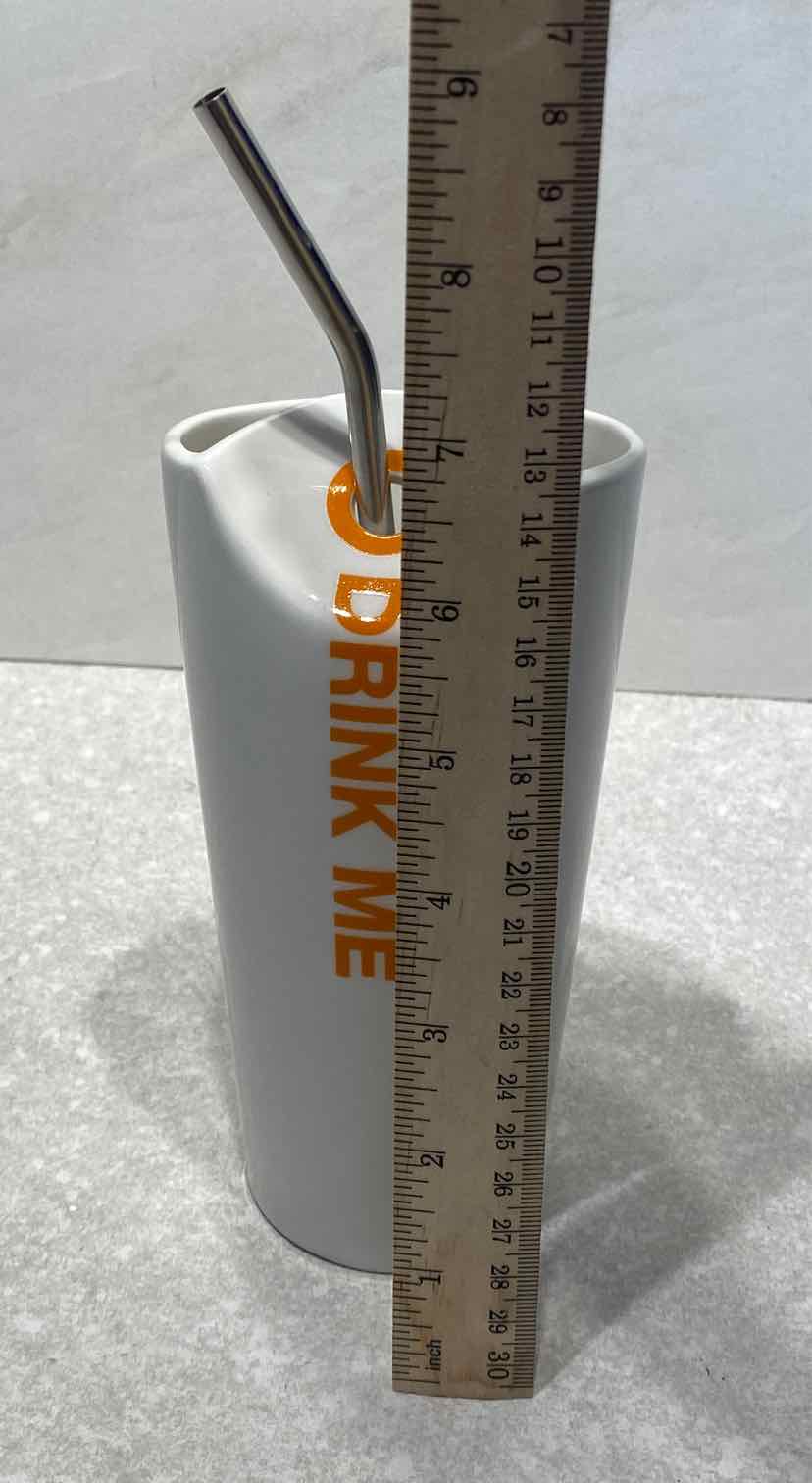 Tumbler With Straw
