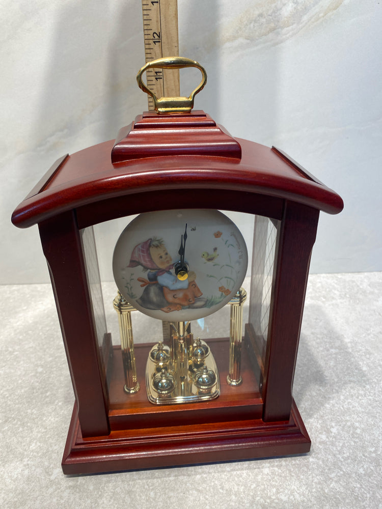 Hummel Clock