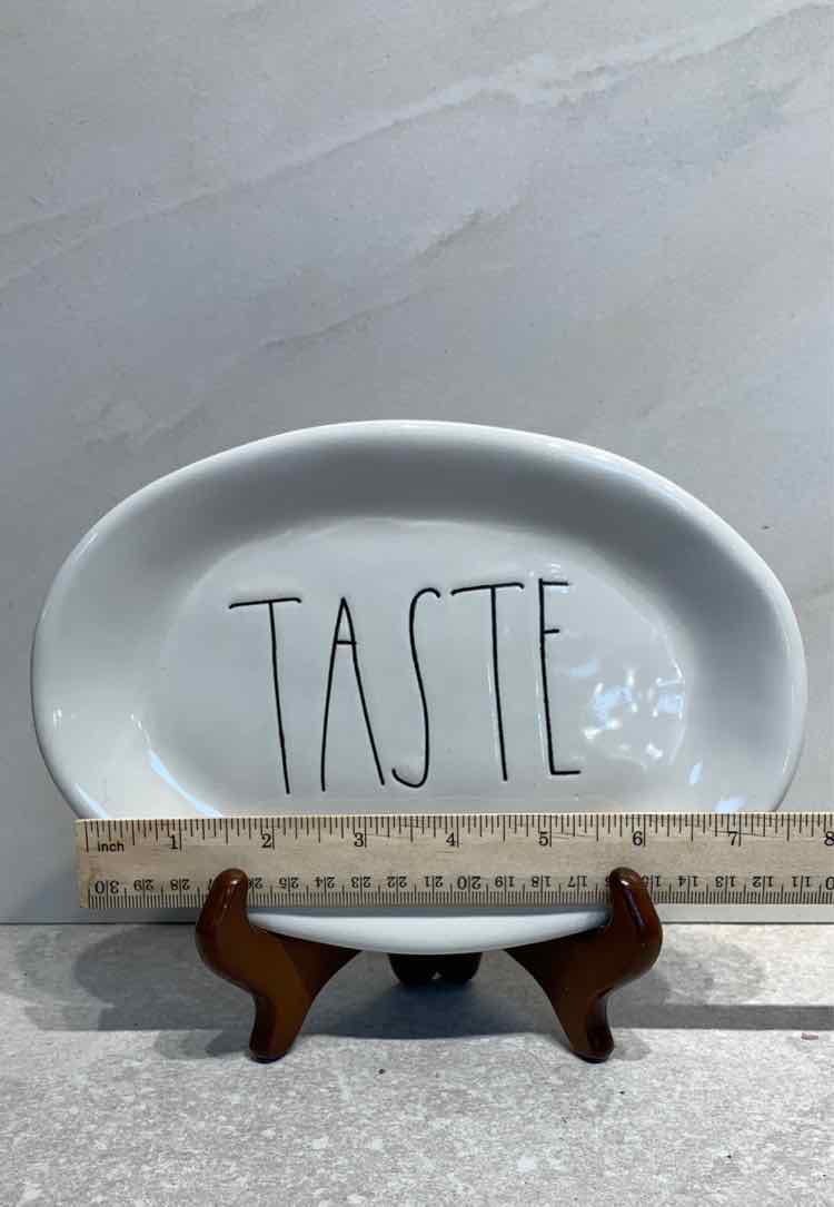 Rae Dunn Taste Plate