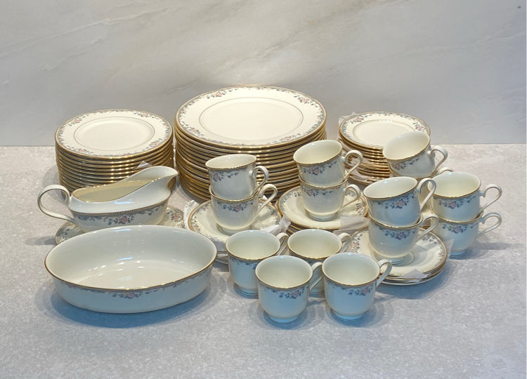 Lenox Spring Vista Dinnerware Set