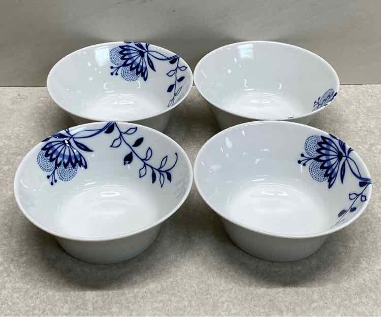 Set of 4 Crate and Barrel Bowls