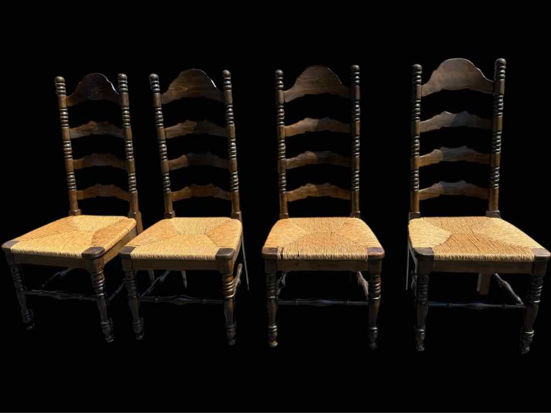 Set of 4 Chairs
