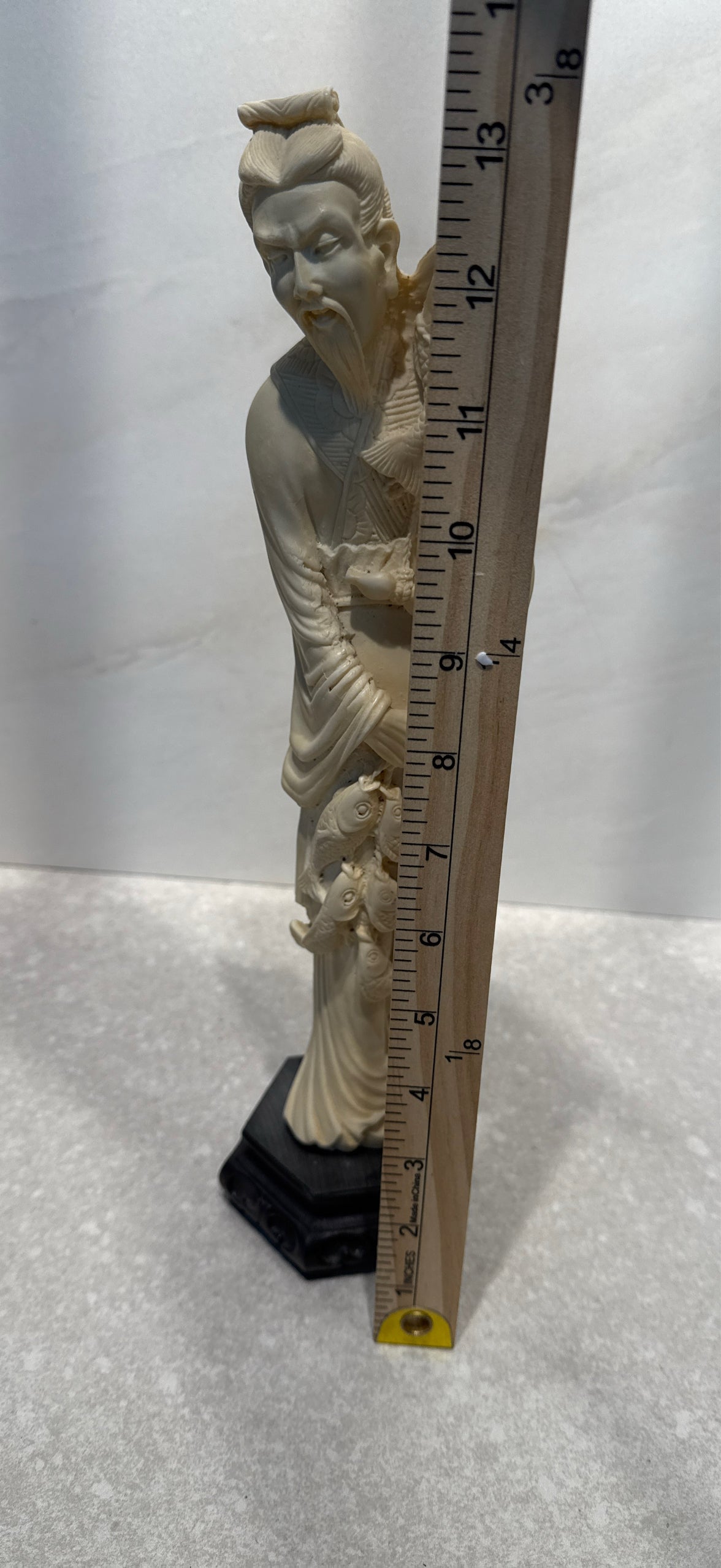 Figurine