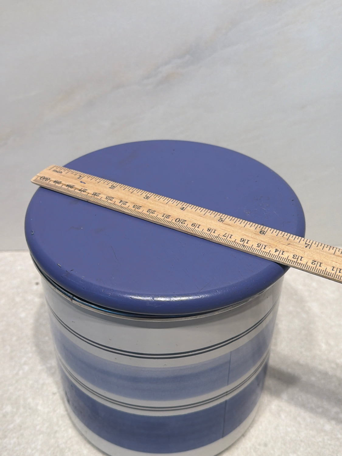 Pfaltzgraff Canister