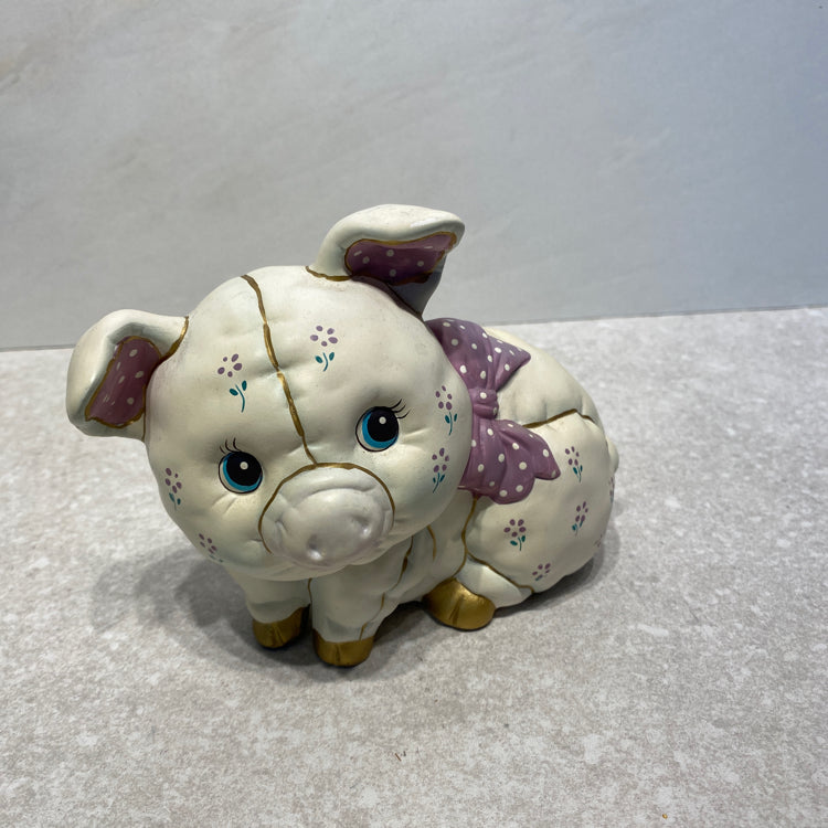 Lefton Pig