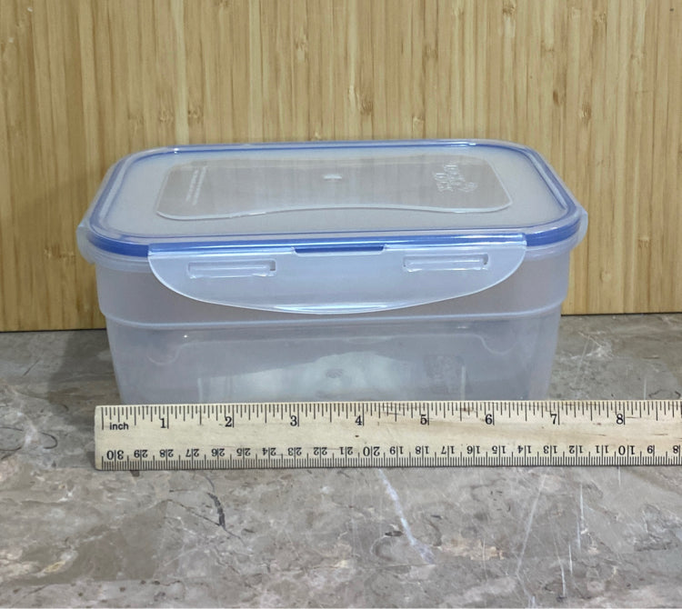 Lock & Lock Covered Bowl