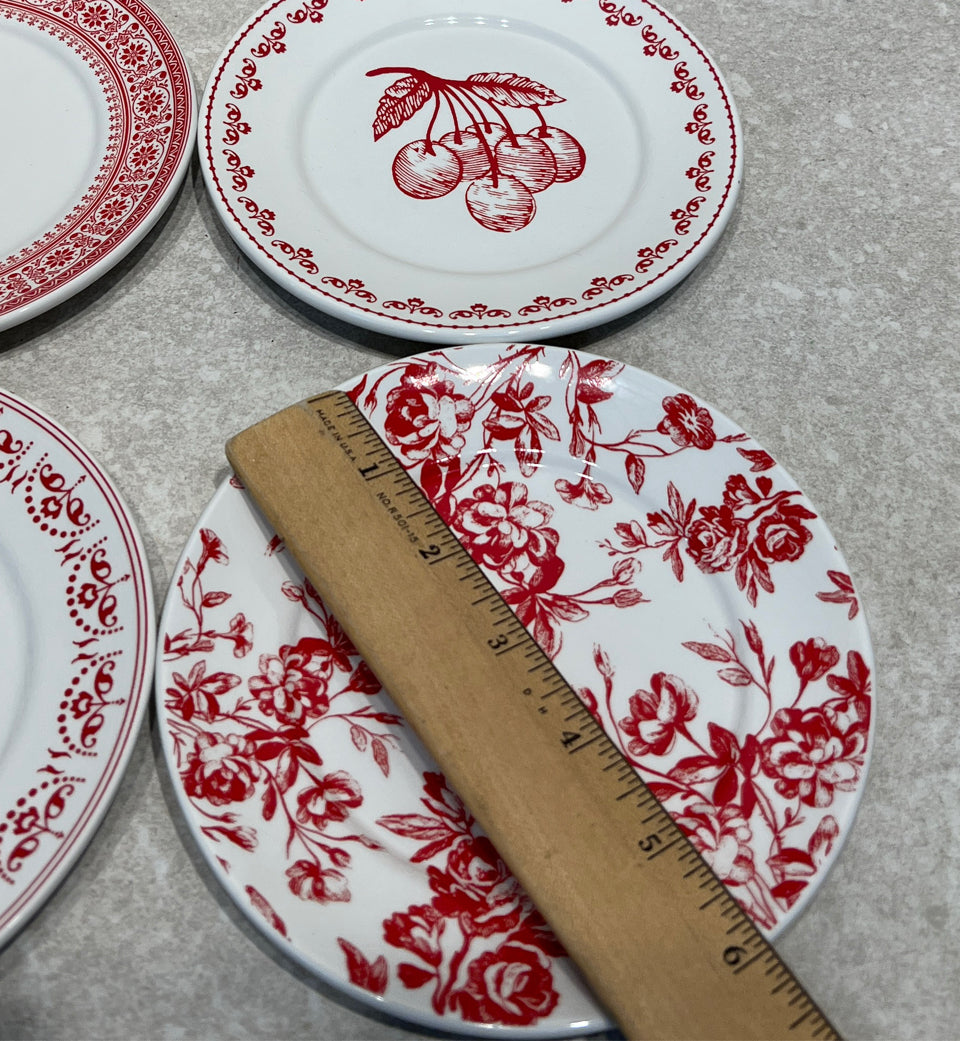 Set of 4 Plates
