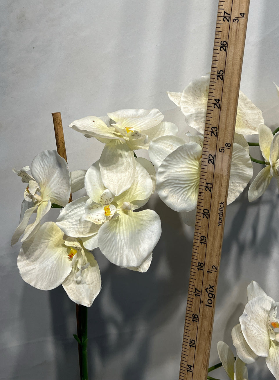Artifical Decor
