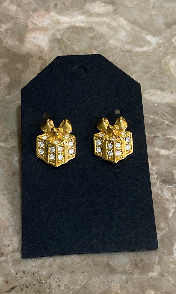 Present Earrings
