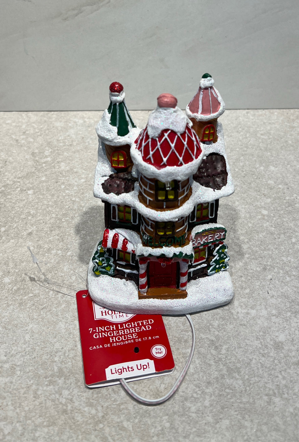 Lighted Gingerbread House