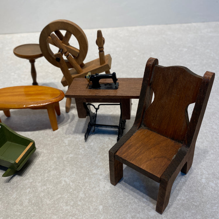 Doll Houuse Lot