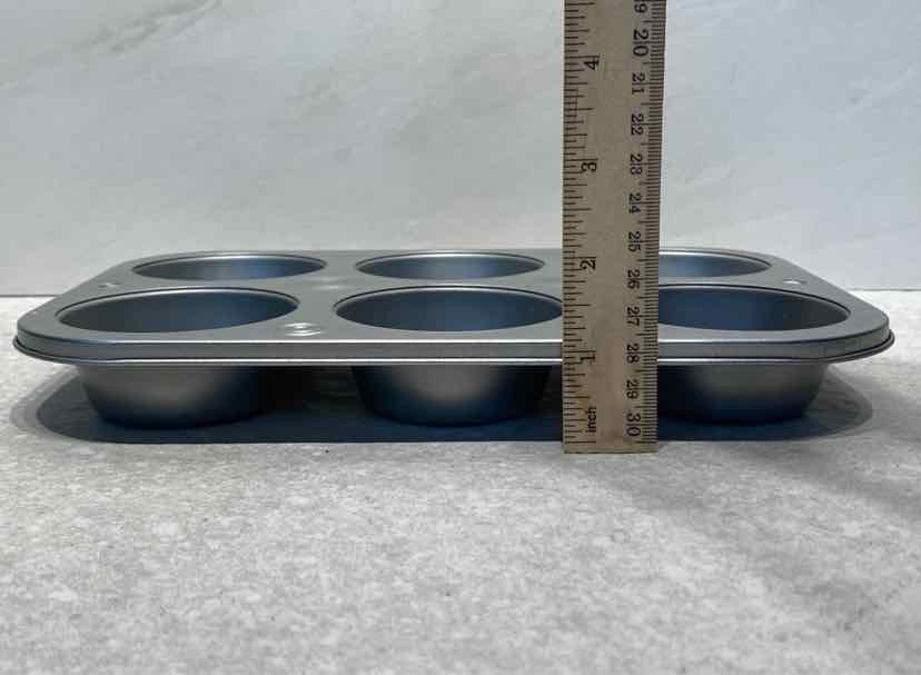 Muffin Pan