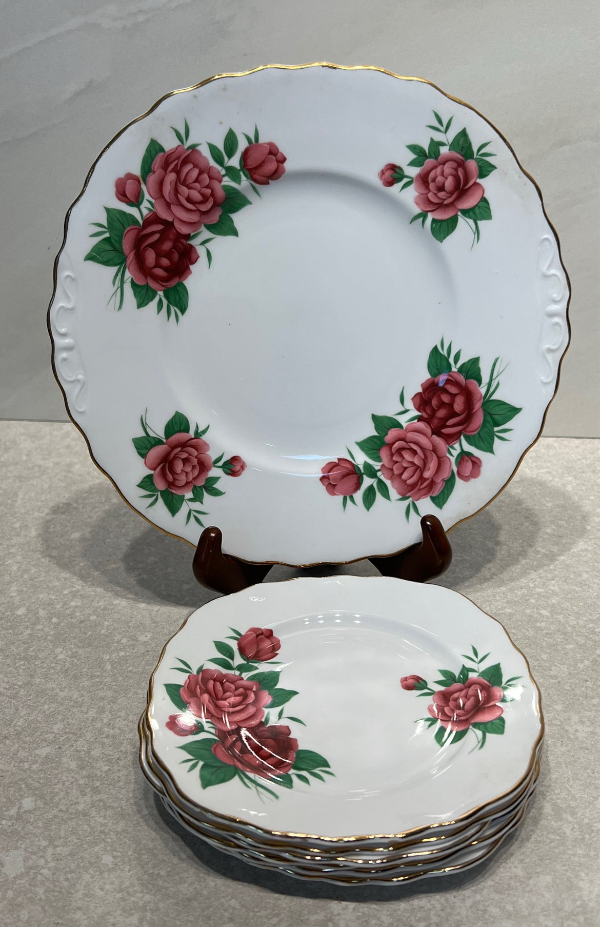 England Royal Vale - Set of 7 Plates