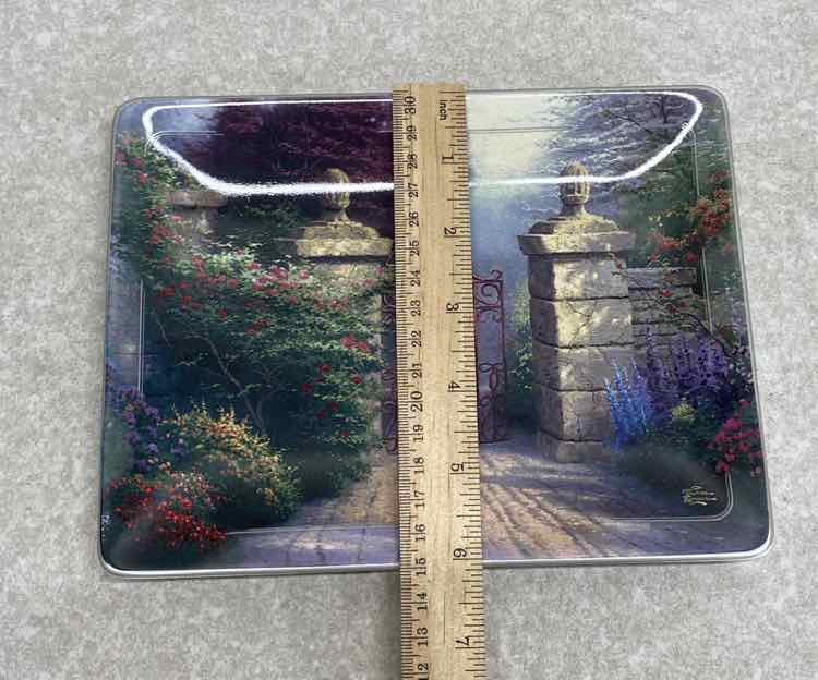 Thomas Kinkade Plate