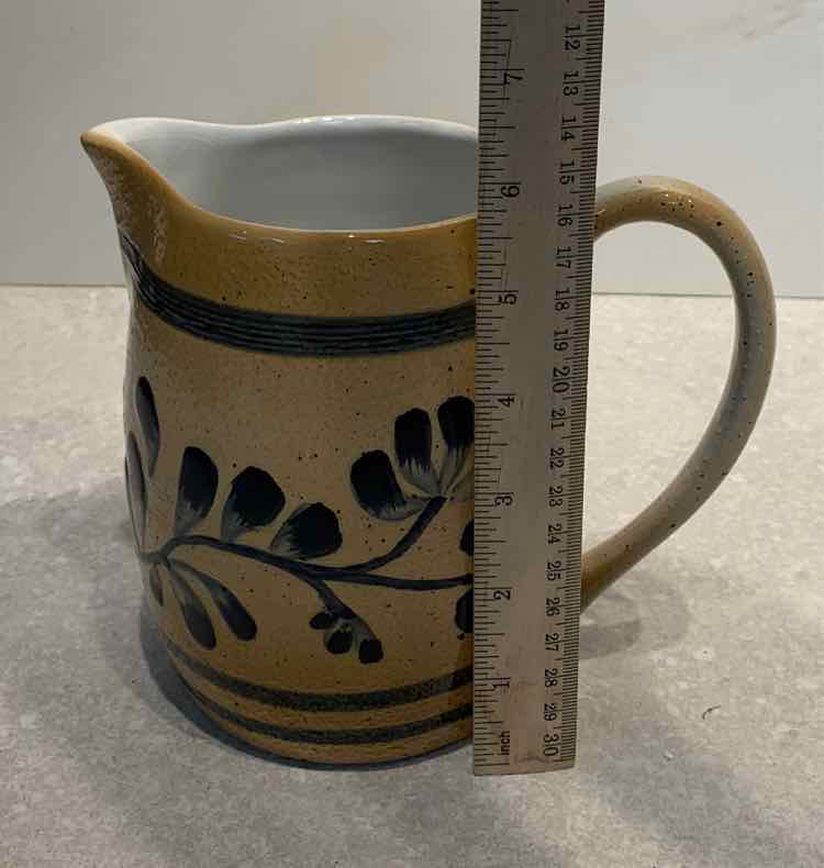 Williamsburg Pitcher