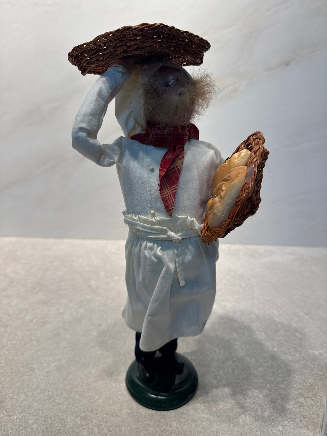 Byers Choice Caroler