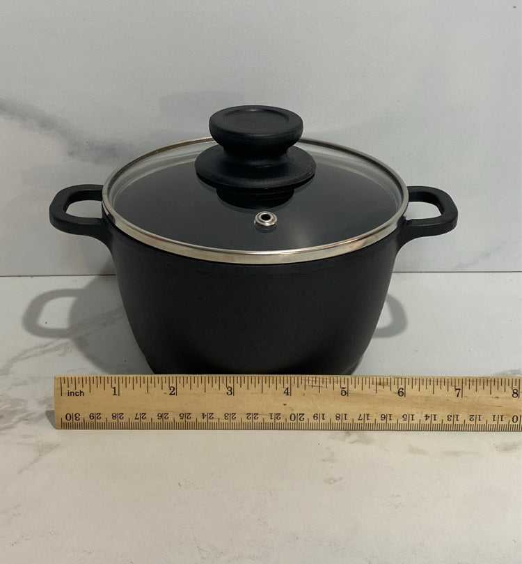 Norpro Covered Pot