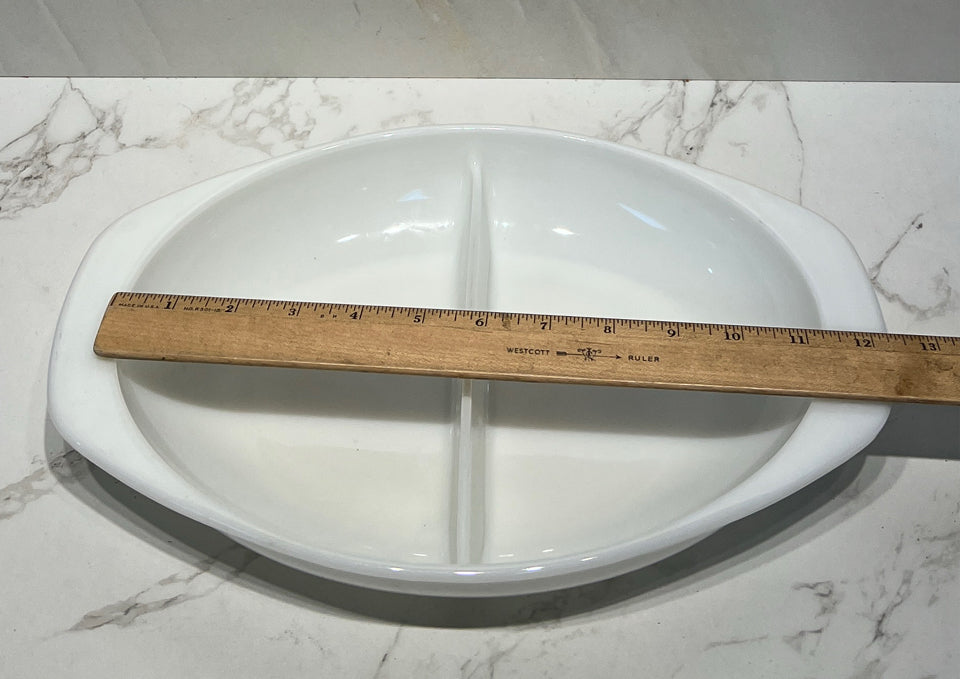 Pyrex Divided Casserole 1063