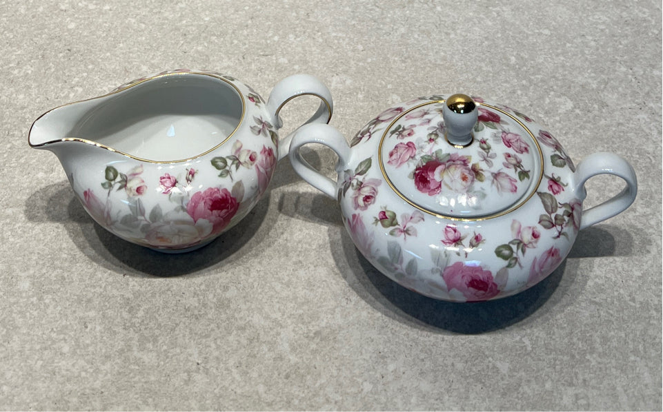 Bavaria Sugar and Creamer