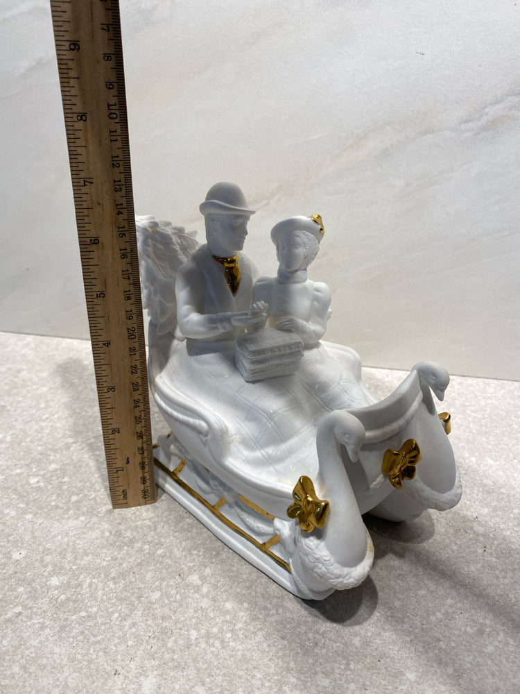 Lenox Musical Sleigh