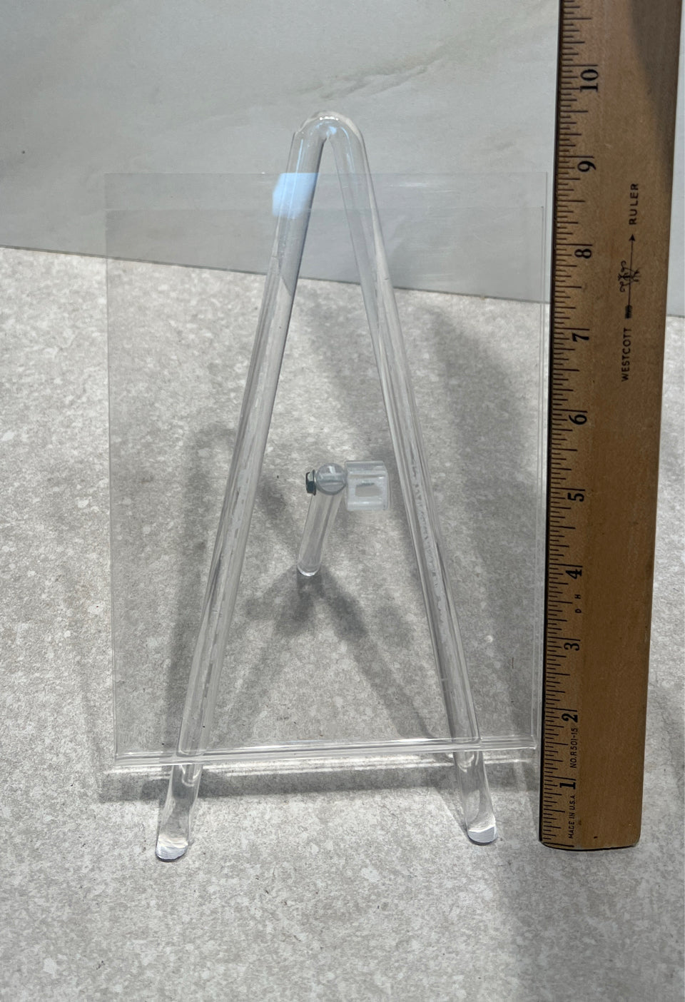 Easel / Frame