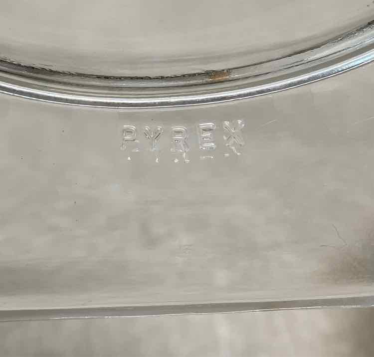 Pyrex Golden Acorn Covered Casserole