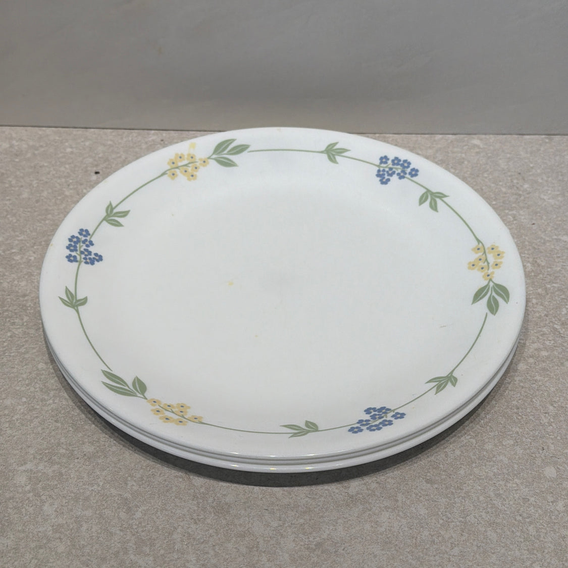 Set of 3 Corelle Dinner Plates