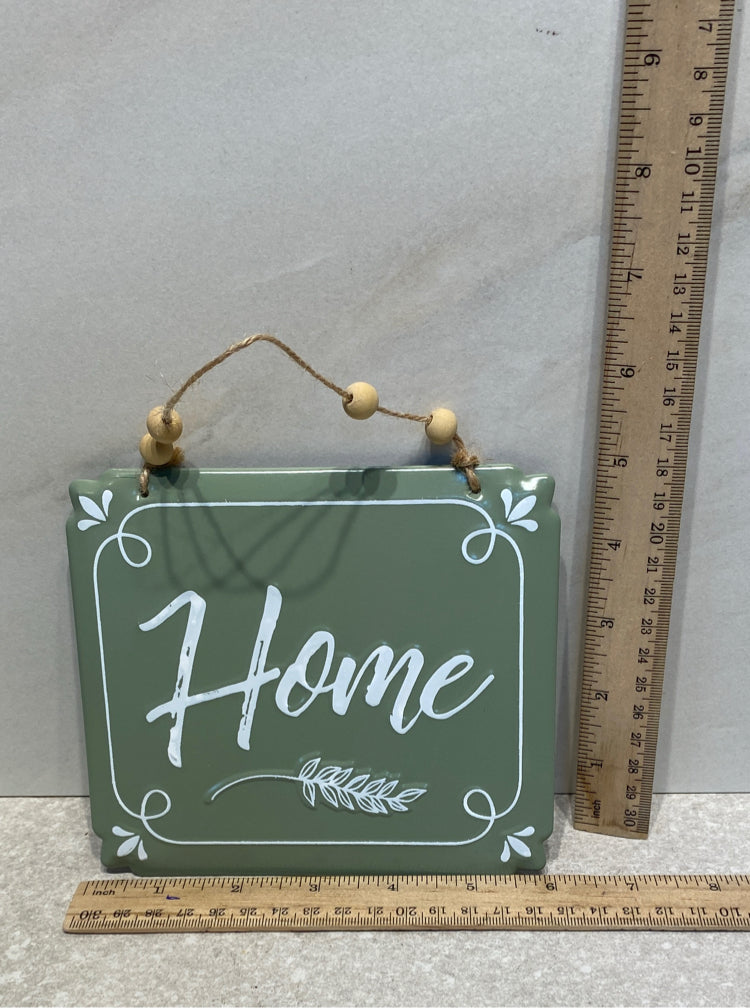 Hanigng Decor