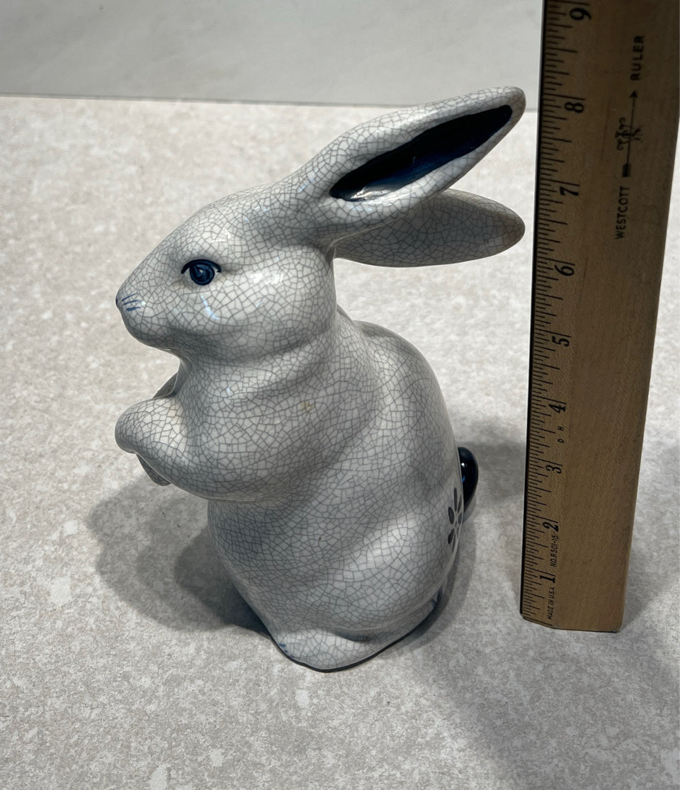 Dedham Pottery Rabbit