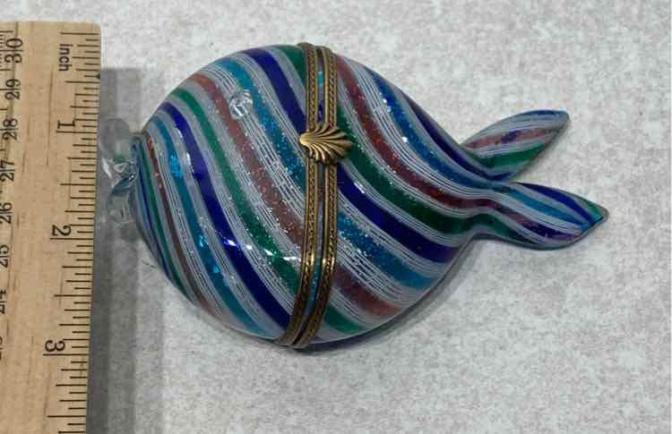 Murrano Glass Latticino Ribbon Fish Box