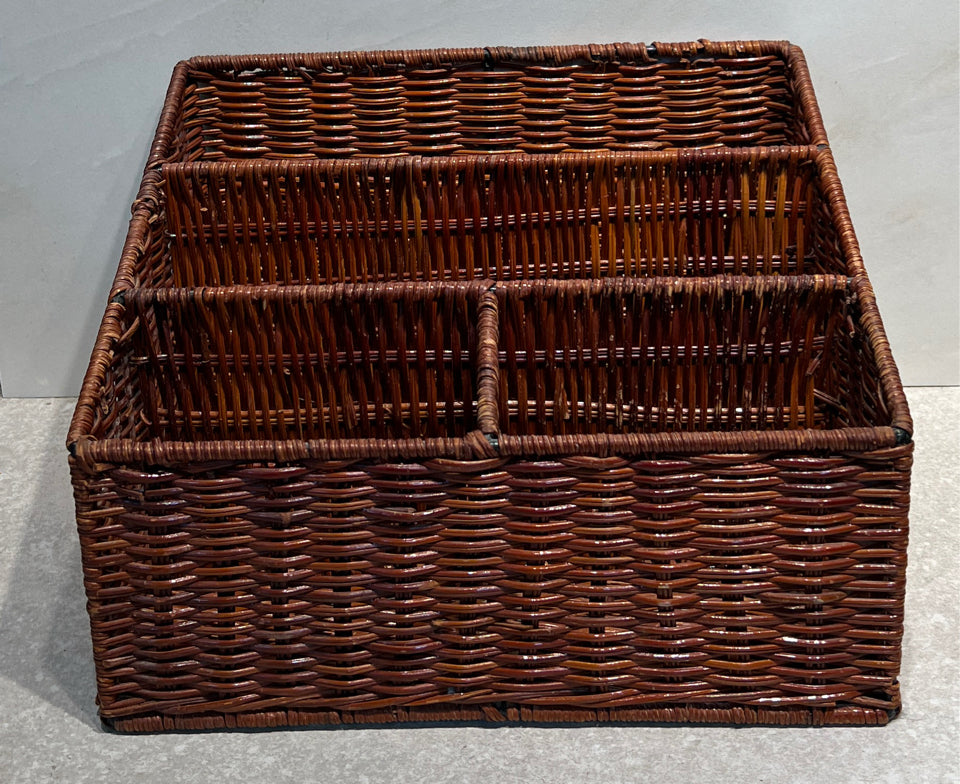 Wicker Organizer