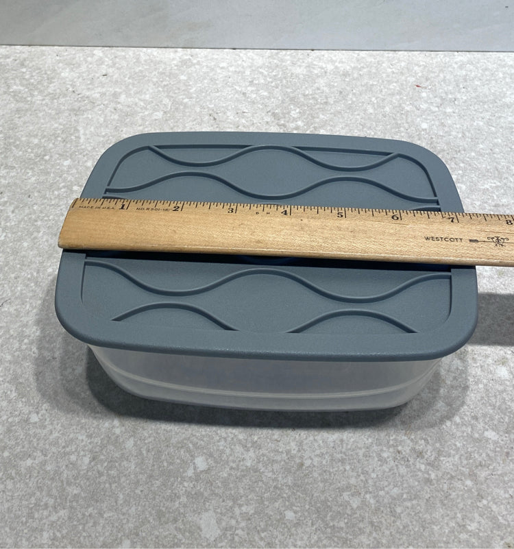 Pampered Chef Covered Storage Container