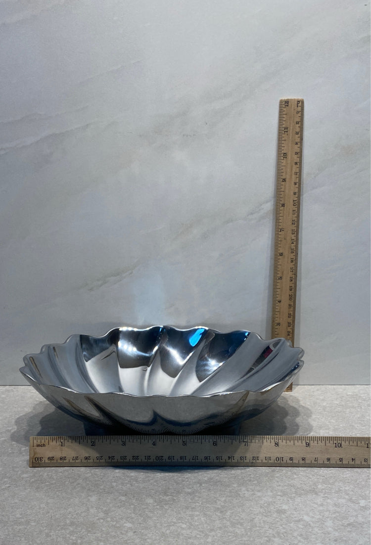 Wilton Armetale Bowl