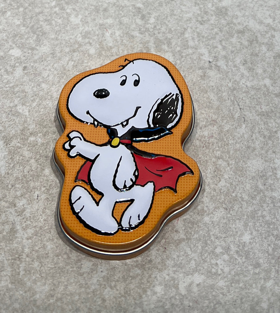 Snoopy Tin