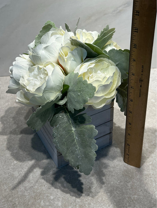 Artifical Decor