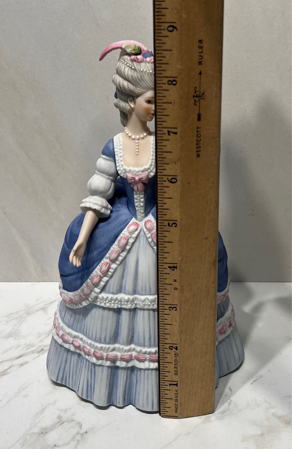 Lenox Lady