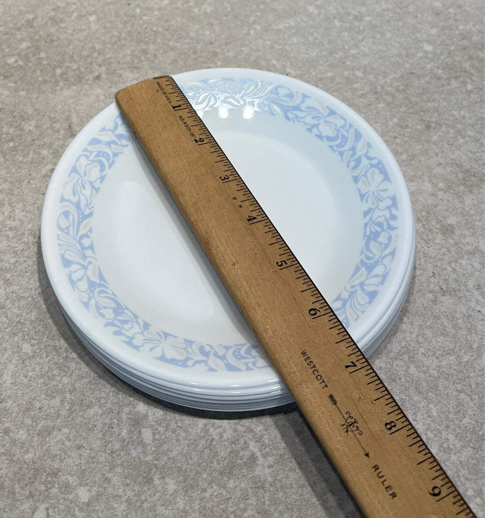 Set of 7 Corelle Plates